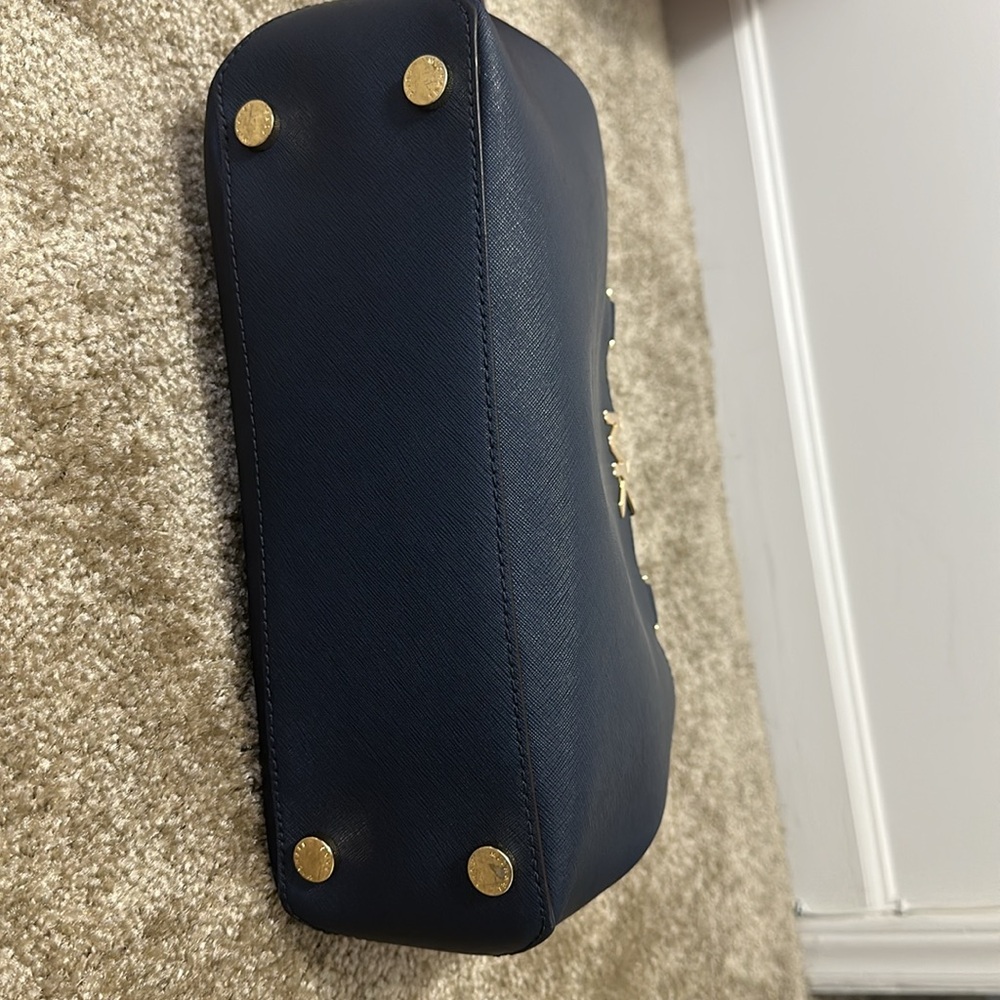 Used MK bag - Picture 2 of 3